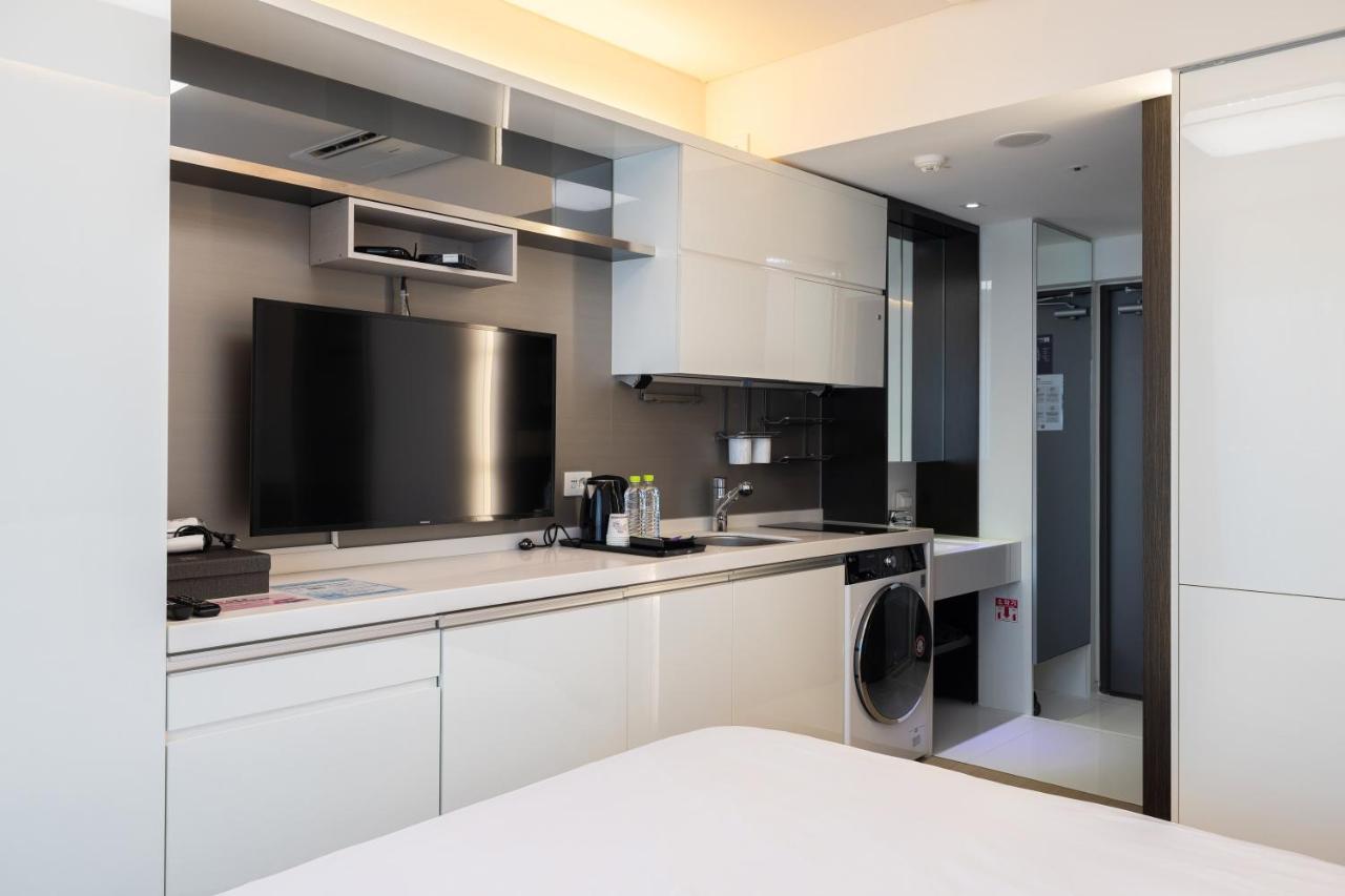 Skytop Hotel Incheon Airport Екстериор снимка