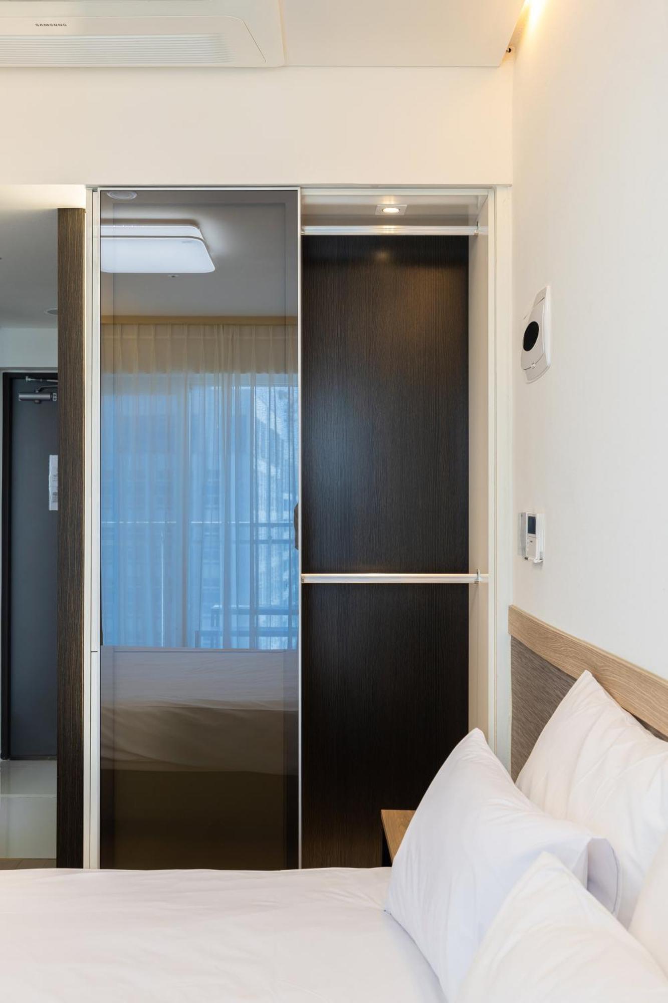 Skytop Hotel Incheon Airport Екстериор снимка